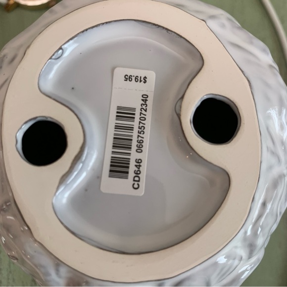 BBW Owl Single-Wick Candle Pedestal - Picture 5 of 6